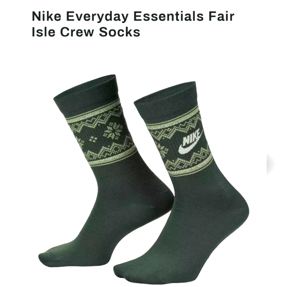 NWT Unisex Nike Everyday Essential Dri-fit Crew Socks